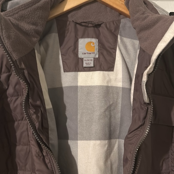 Women’s Carhartt winter jacket - Picture 2 of 3